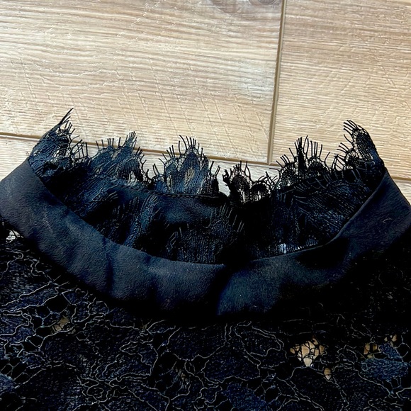 Wayf Black Lace Mock Neck Top - Picture 3 of 7